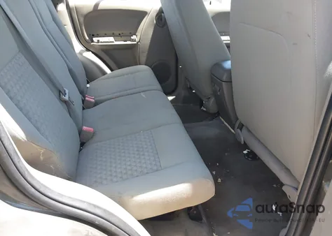 2006 Jeep Liberty Sport z USA, uszkodzony, nr VIN 1J4GK48KX6W153085